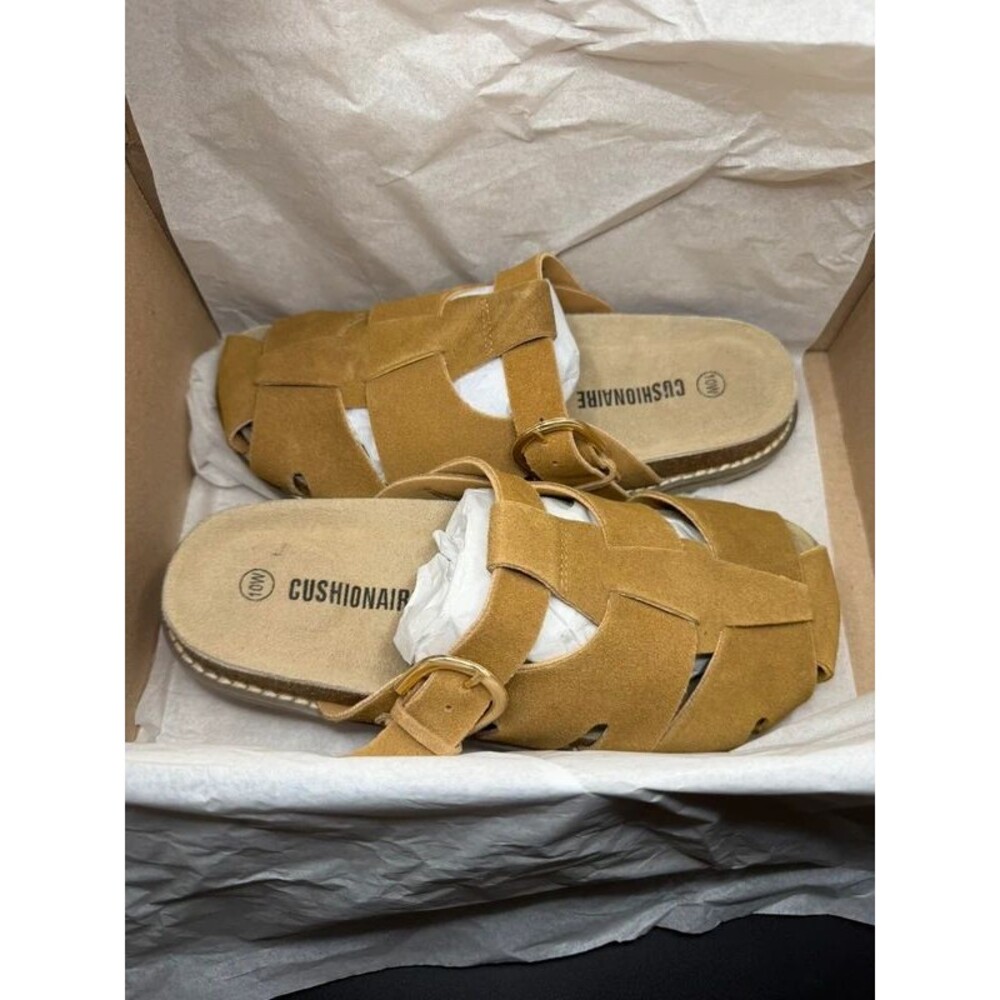 Women’s Fisherman Sandals Tan Size 10W Wide Gold Buckle Cage